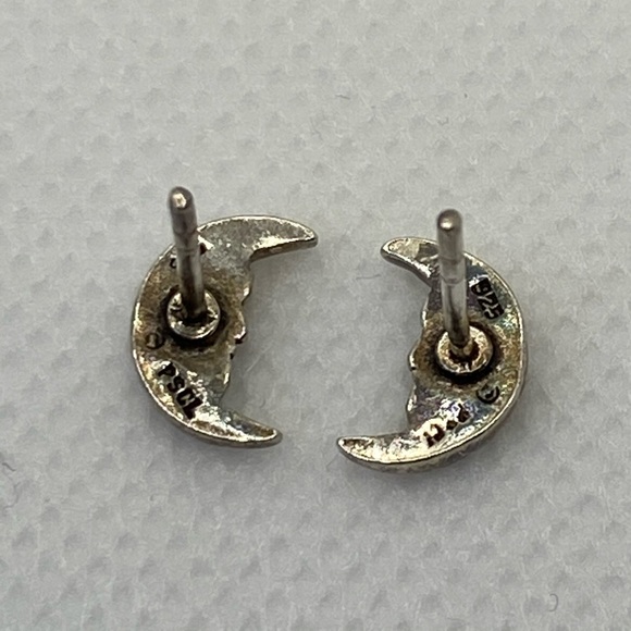 Crescent Moon Face stud earrings .925 Sterling Silver Peter Stone - Picture 6 of 9